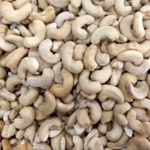 Castaña de cajú con sal